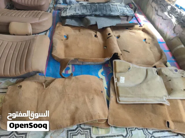 اغراض سيارة مارسيدس