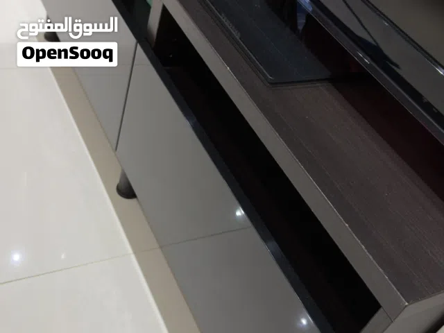 طاولات صالون ومكتب