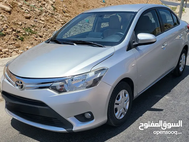 Used Toyota Yaris in Amman