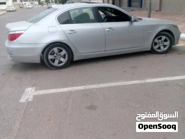 2008 بي ام دبليو الفئة 5 520