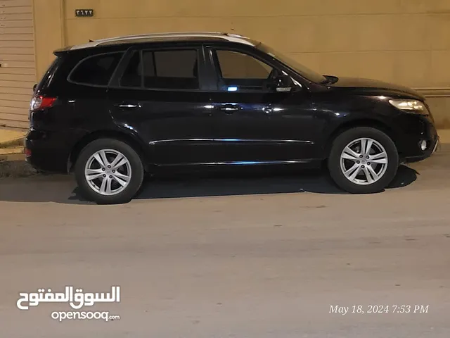 Used Hyundai Santa Fe in Al Riyadh