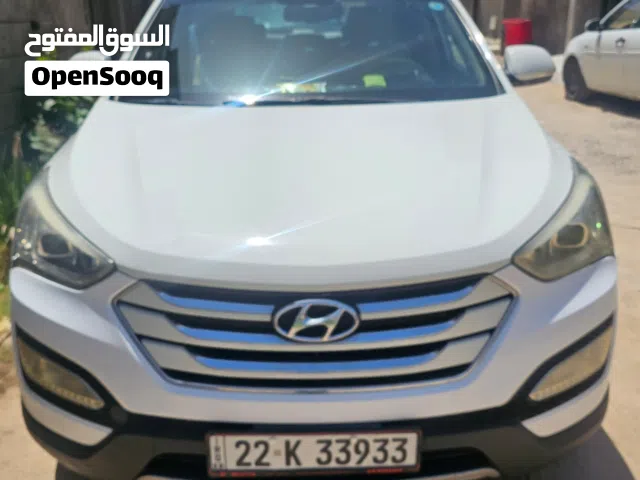 2016 هيونداي سنتافي Standard