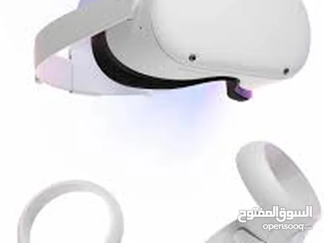 Meta Quest 2 (128GB) + Accessories  نظارة VR للبيع بحالة ممتازة