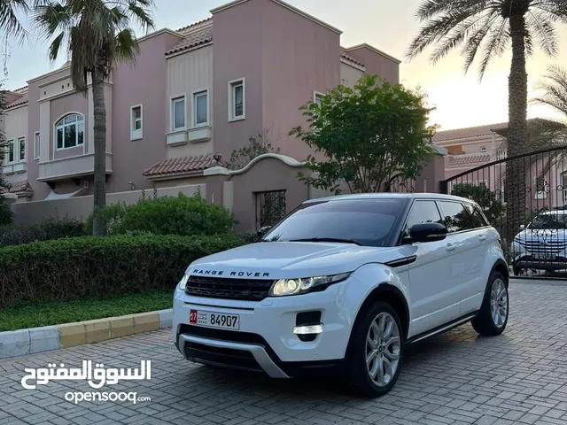 Land Rover Range Rover Evoque Dynamic in Abu Dhabi