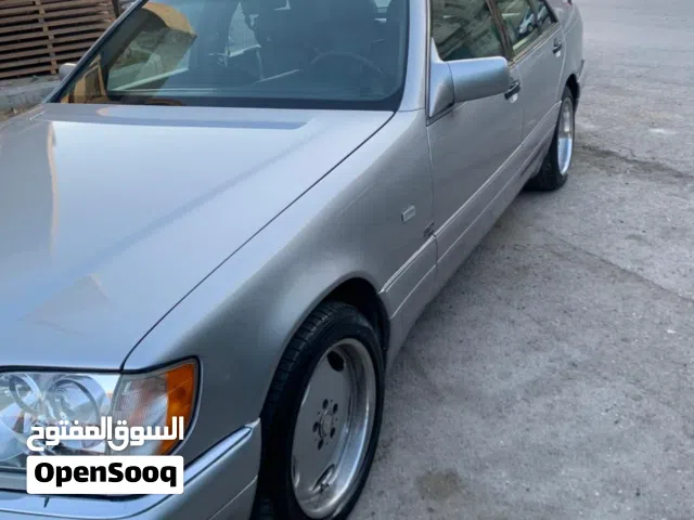 1993 مرسيدس بنز الفئة-S S 280