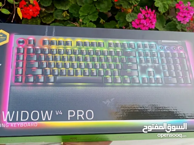 .........كيبورد Razer BlackWidow V4 pro جديد........