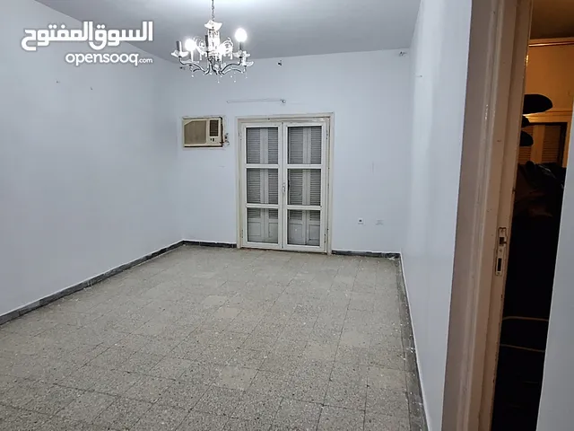 130 m2 2 Bedrooms Apartments for Sale in Tripoli Abu Saleem