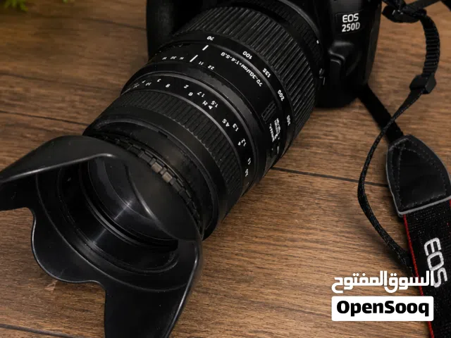 كانون 250Dللبيع تشترون بس الباتر مو اصلي للأمانه وياها عدسة 18,55اوتو الباقي كامل كارتونه موجود