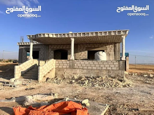 185 m2 5 Bedrooms Townhouse for Sale in Ramtha Romtha