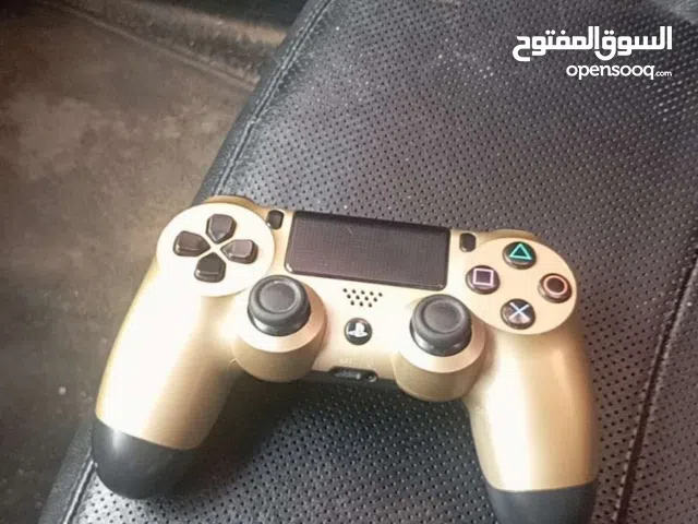 يد بلستيشن فور و كاميرا للبيع