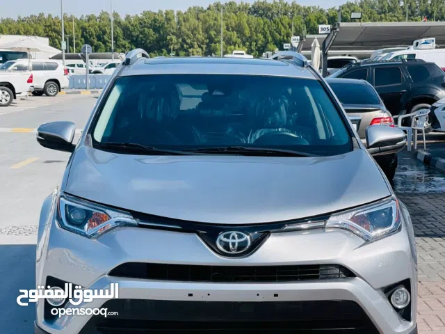 2018.TOYOTA RAV4 XLE  silver . Full option import from USA