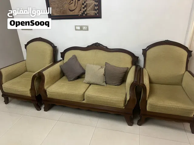 طقم كنب زان تركي 9 مقاعد بحالة الجديد