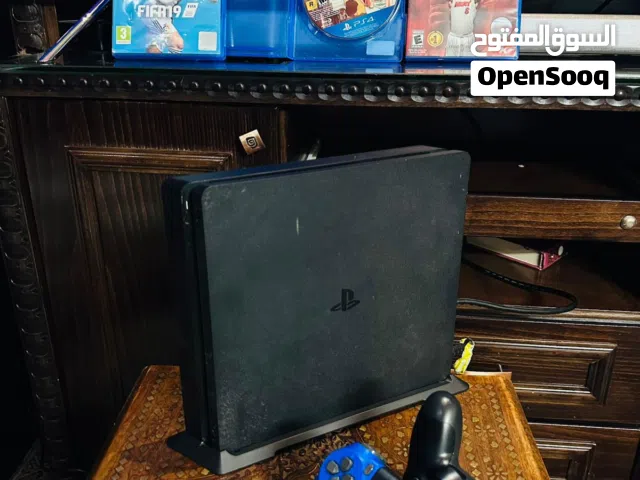 Playstation 4 Slim  بلاستيشن 4 سلم