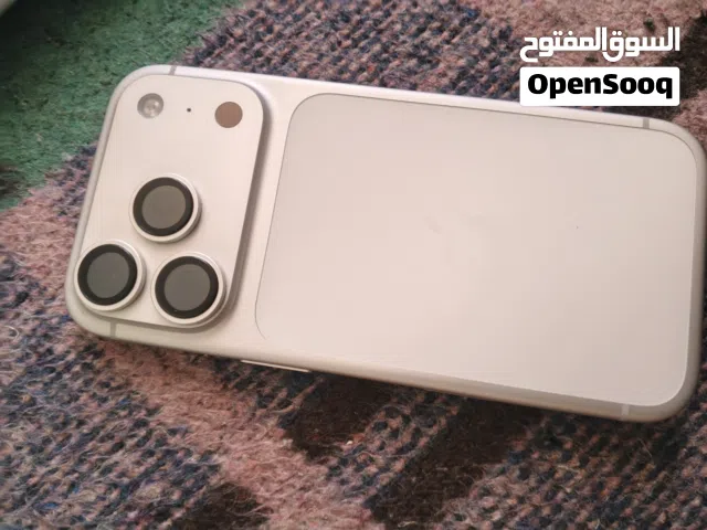 ايفون 17pro 256G