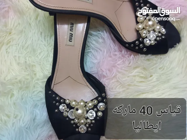 Valentino With Heels in Muscat