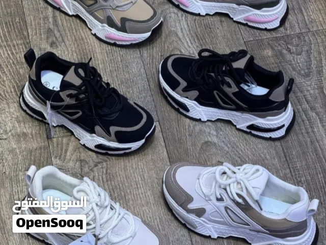 مرحبا بالجميع توصيل داخل طنجة فقط