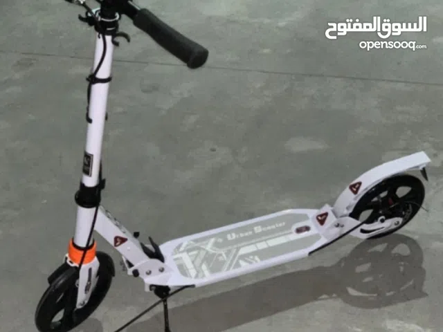 سكوتر قابل للطي *مميزات المنتج* سهل الطي والنقل:  تقدر تطويه في ثواني وتاخده معاك في المترو أو