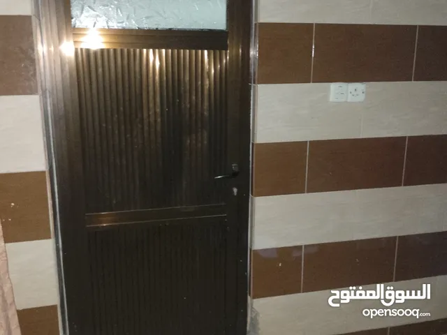 115 m2 3 Bedrooms Townhouse for Sale in Baghdad Binouk