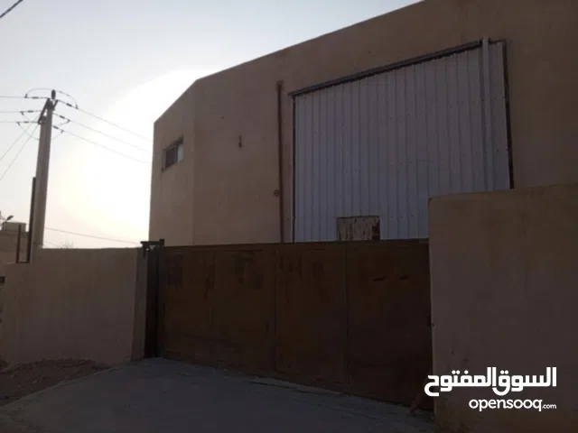 مستودع تخزين/منطقة المعامل و المستودعات