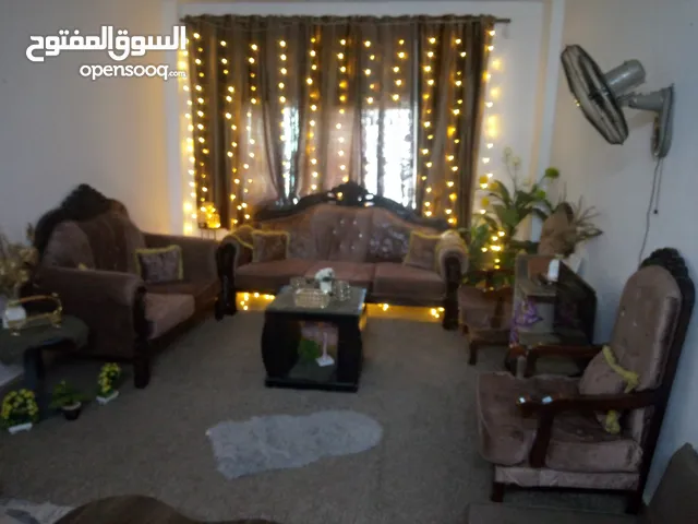كنب حفر 7 مقاعد لون بني