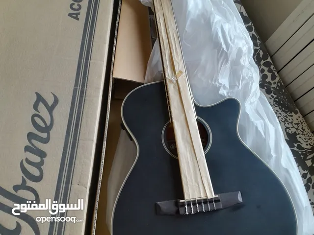جيتار كلاسك الكترك مع اكولازر نوع Ibanez نخب اول 250 دينار