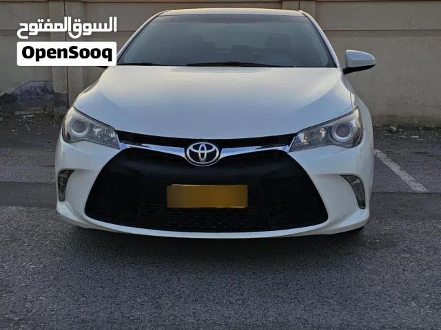 تويوتا كامري 2016