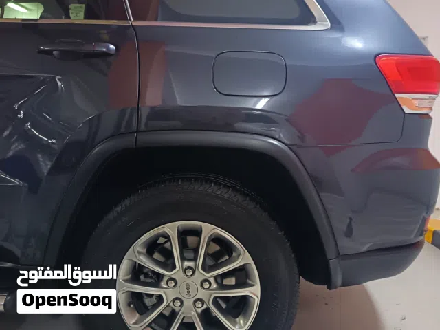 Used Jeep Grand Cherokee in Muscat