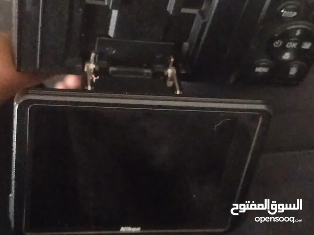 كاميرا نيكون موجوده بعمان