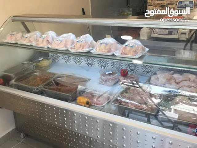 محل دواجن طازجة وخضروات