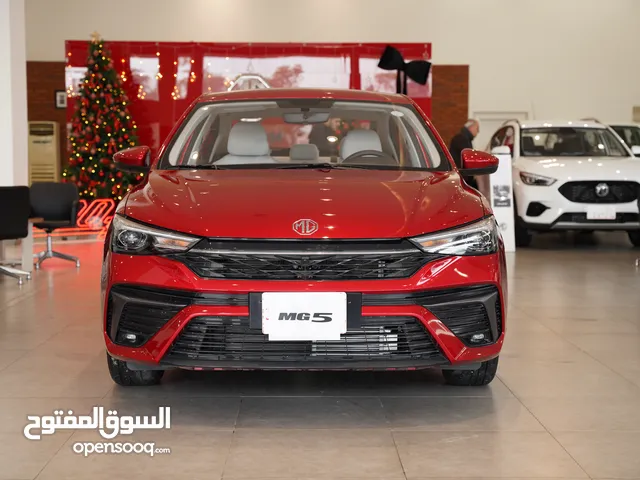 سيارة ام جي 5 COM 2025 من الموزع الرسمي في العراق بضمان 6 سنوات او 200 الف كيلو متر