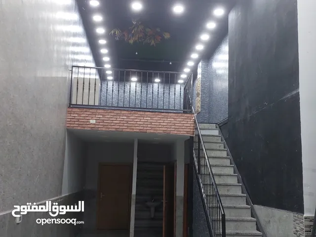 محل تجاري في بير زيت