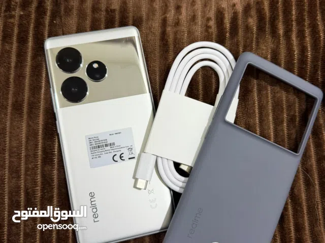 Realme Gt6