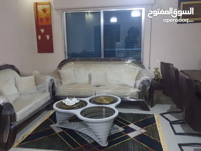 شقة مفروشة للإيجار بالجبيهة بالقرب من الجامعات