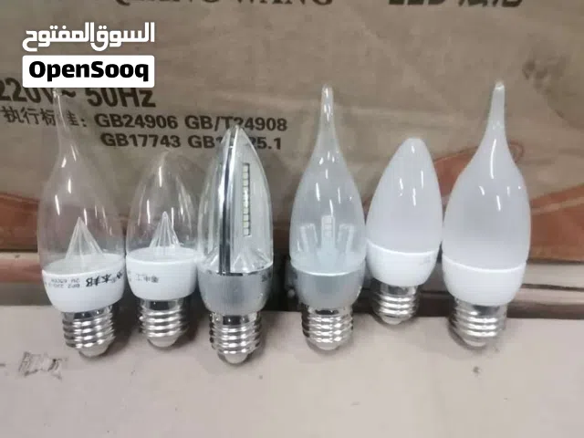 مخزن لامبات 400صندوق للبيع شيك أو كاش