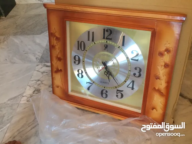 ساعة حائطية جديدة بالباكو للبيع