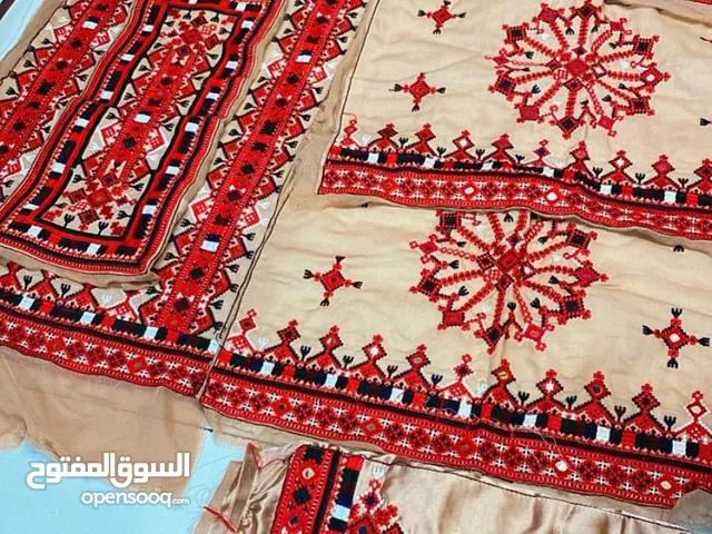 ملابس عمانيه بلوشيه شعبية