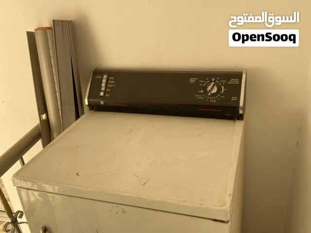 نشافة ملابس نوع جينيرال مستعمله اقل من ثلاث اشهر ممكن انزل بلسعر