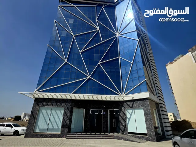 مكاتب او معارض للايجار في الفلج على الشارع For Rent Office Companies in Al Falaj on the Street