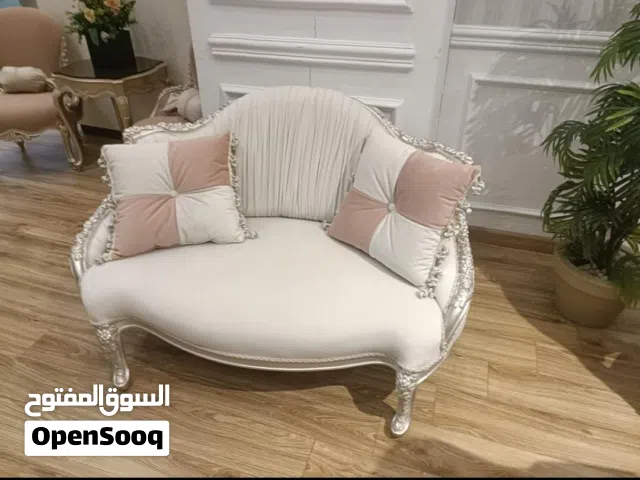 تنجيد كنب ستائر غلفات صيانه المفروشات