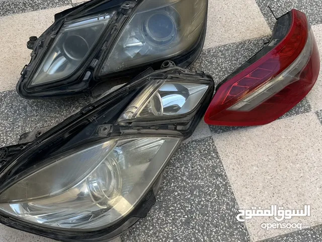 اضوية مارسيدس e200