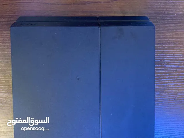 بلايستيشن 4 مستعمل بحاله الوكاله بسعر120في مجال بشي بسيط