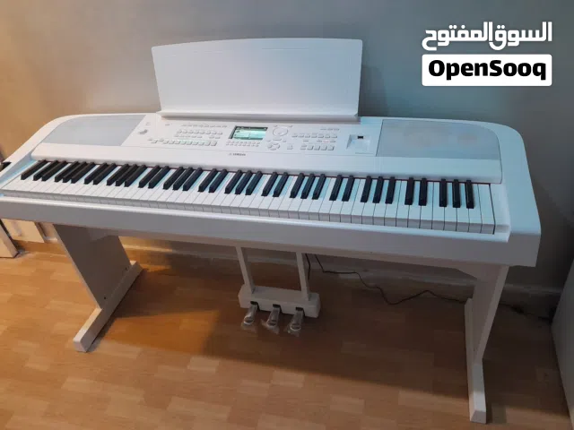 Yamaha.. Keyboard..dgx670