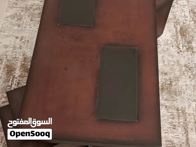 طاوله وسط خشب