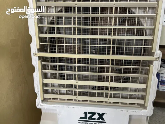Other 4 - 4.4 Ton AC in Sharjah