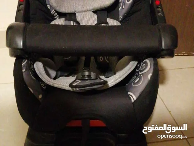كرسي سيارة... نوعية جيده... مريح