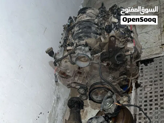 للبيع مكينة c5  zo6 روس 243 بلوك 5.7 ستاندر مع بخاخاتها وثلاجه الثلاجه فيها كسر من ورا يتصلح