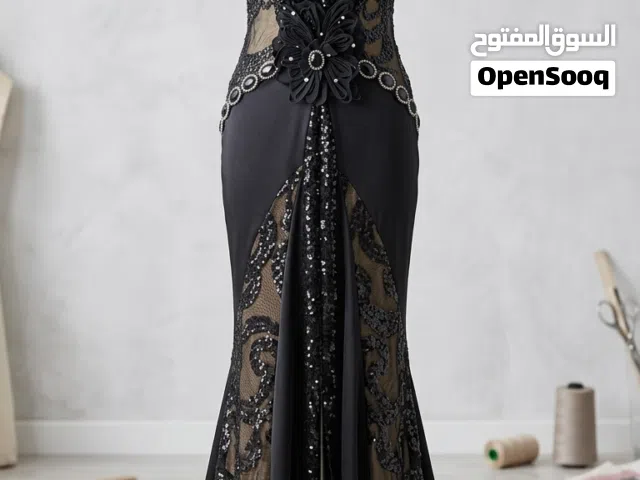 فستان سهرة موديل "سمكة" (Mermaid) أنيق مع ذيل طويل