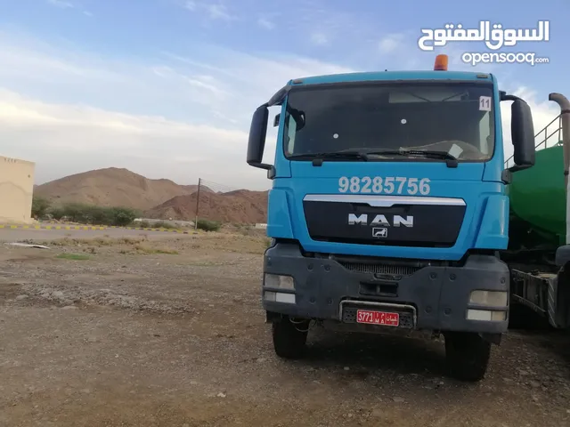 Tractor Unit Man 2015 in Al Batinah