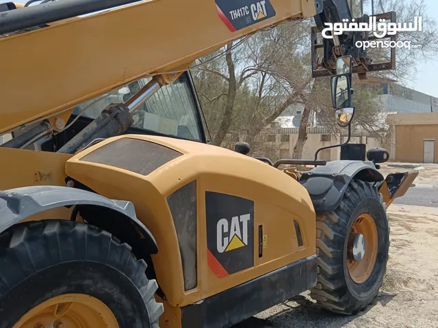 للبيع 2 رافعة تلسكوب كاتربلر موديل 2016 وارد الوكيل