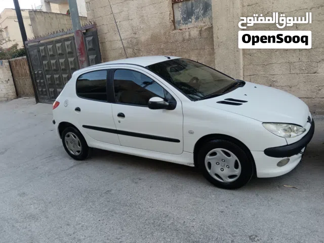 2009 بيجو 206 CC